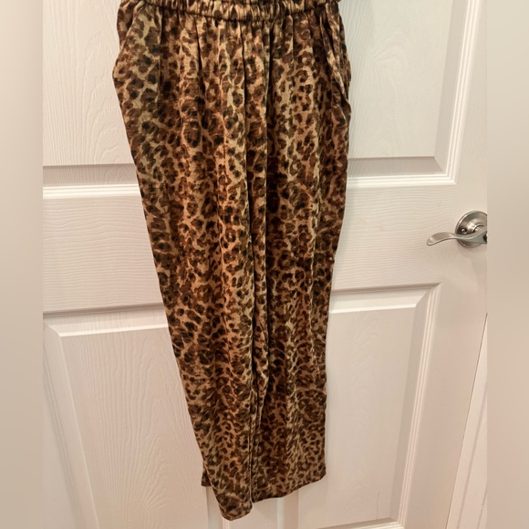 Pair of Old Navy Black/Leopard Jumpsuits - Picture 6 of 15